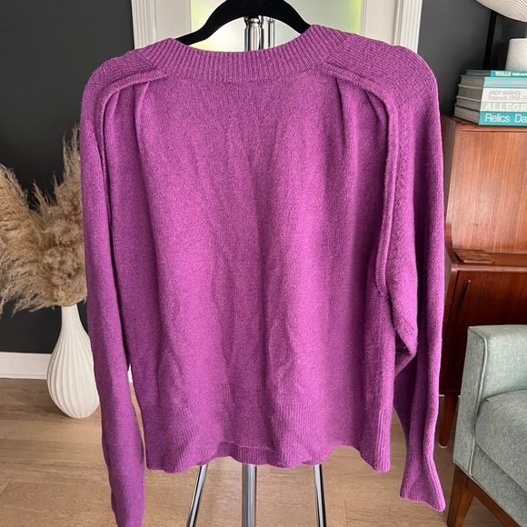 Cabi clothing purple V-neck sweater - Picture 5 of 5